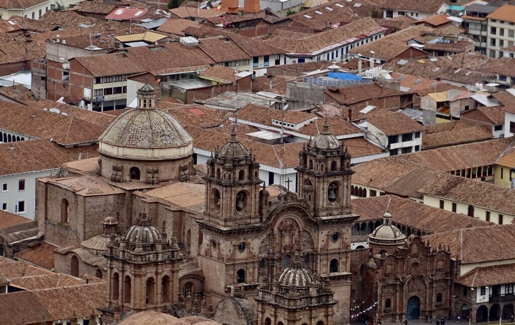 plaza de armas w cusco